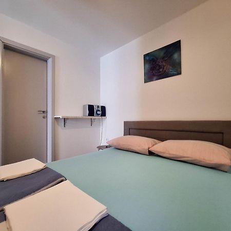 Apartments Frutis Jadranovo Zewnętrze zdjęcie